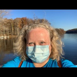 Meet your Posher, Annette